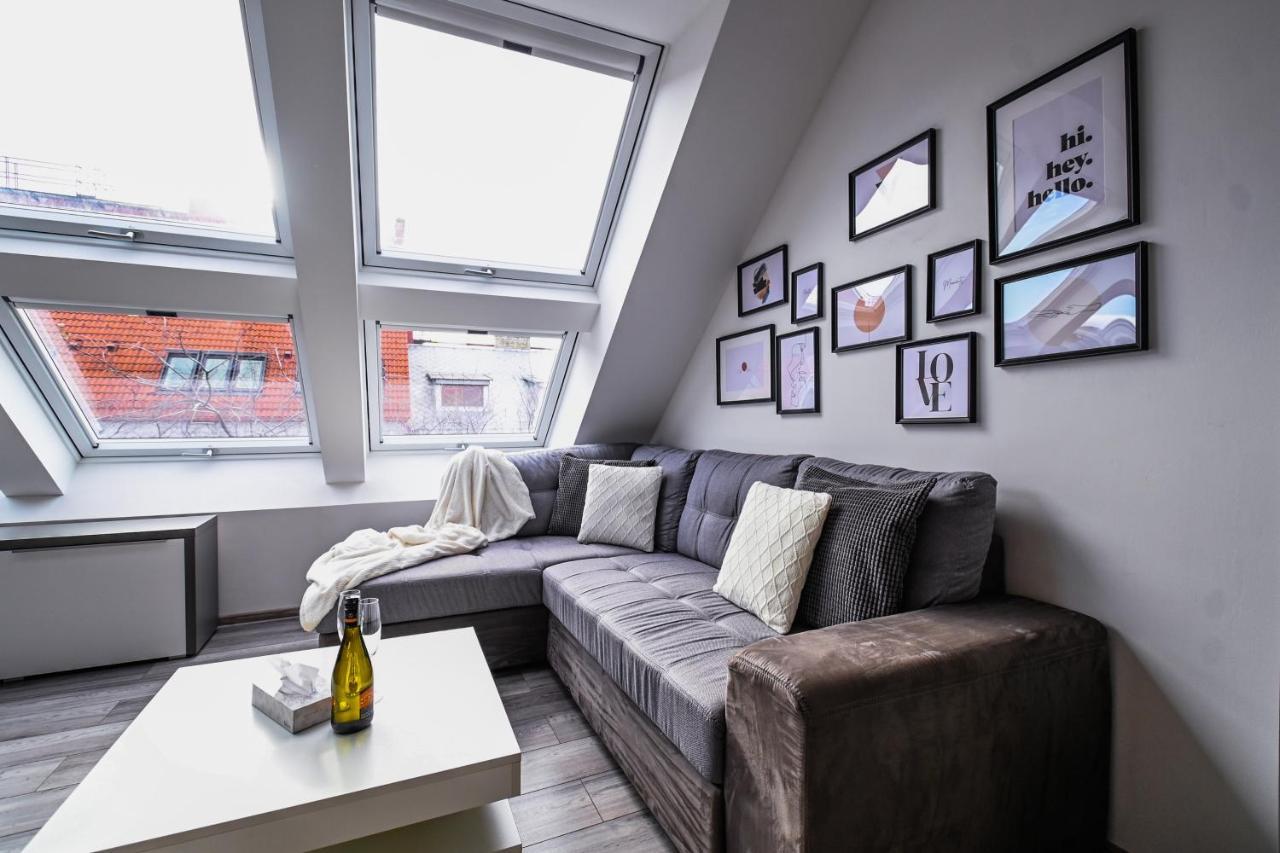 Luxury Apartment In The City Center Bratislava Exterior foto